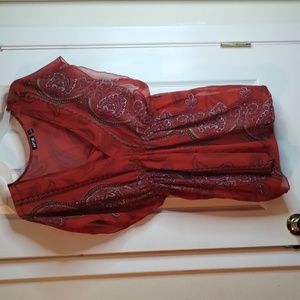 Red silky blouses V neck with Camí, small size APT 9